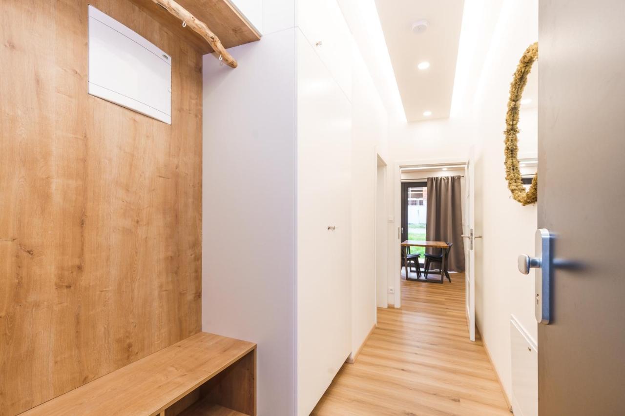 Apartman Ski Plesivec อาเบอร์ตามี ภายนอก รูปภาพ