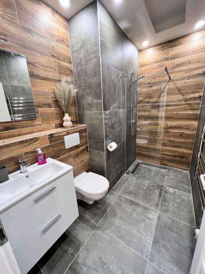 Apartman Ski Plesivec อาเบอร์ตามี ภายนอก รูปภาพ